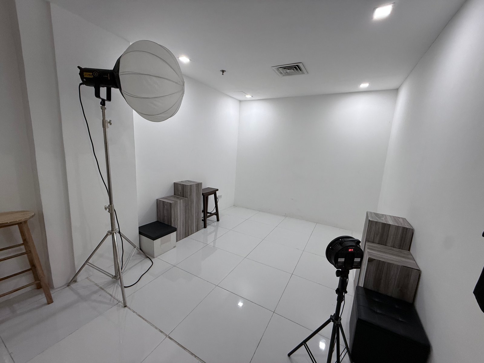 Standard Studio